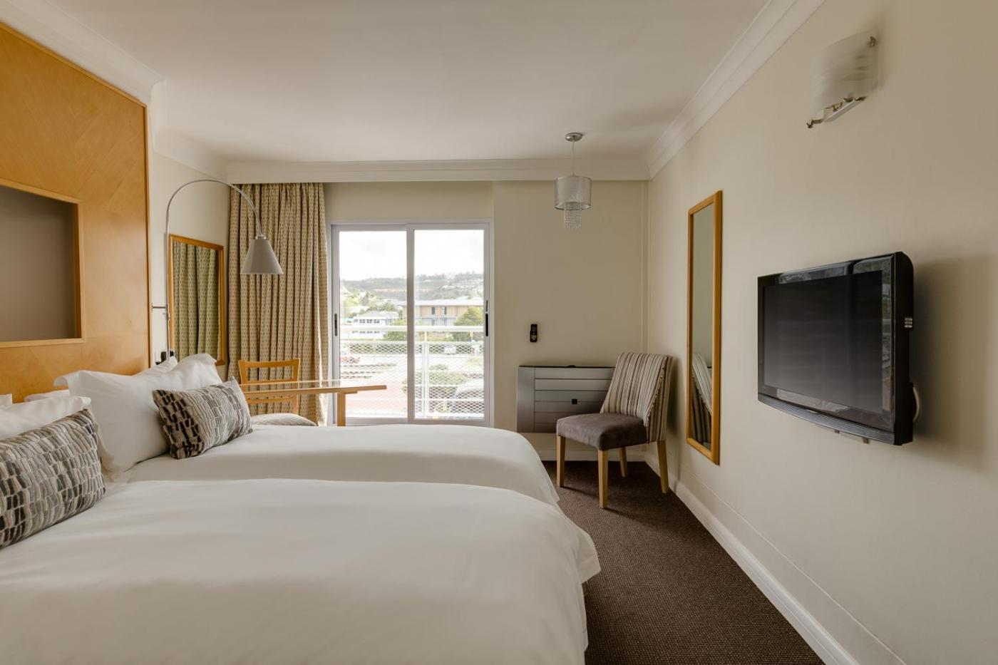 Protea Hotel By Marriott Knysna Quays Exterior foto