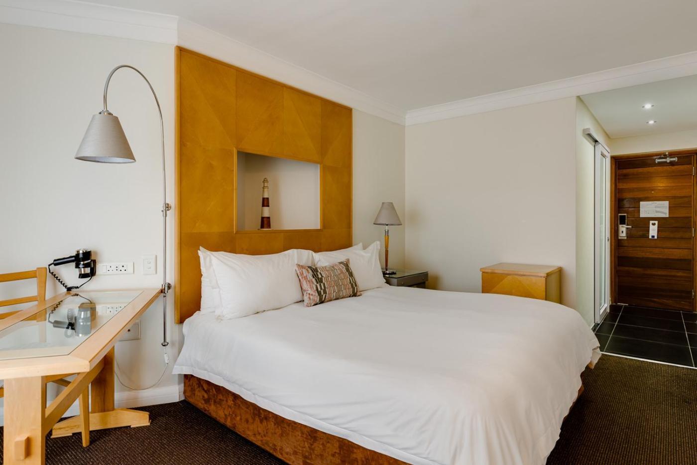 Protea Hotel By Marriott Knysna Quays Exterior foto