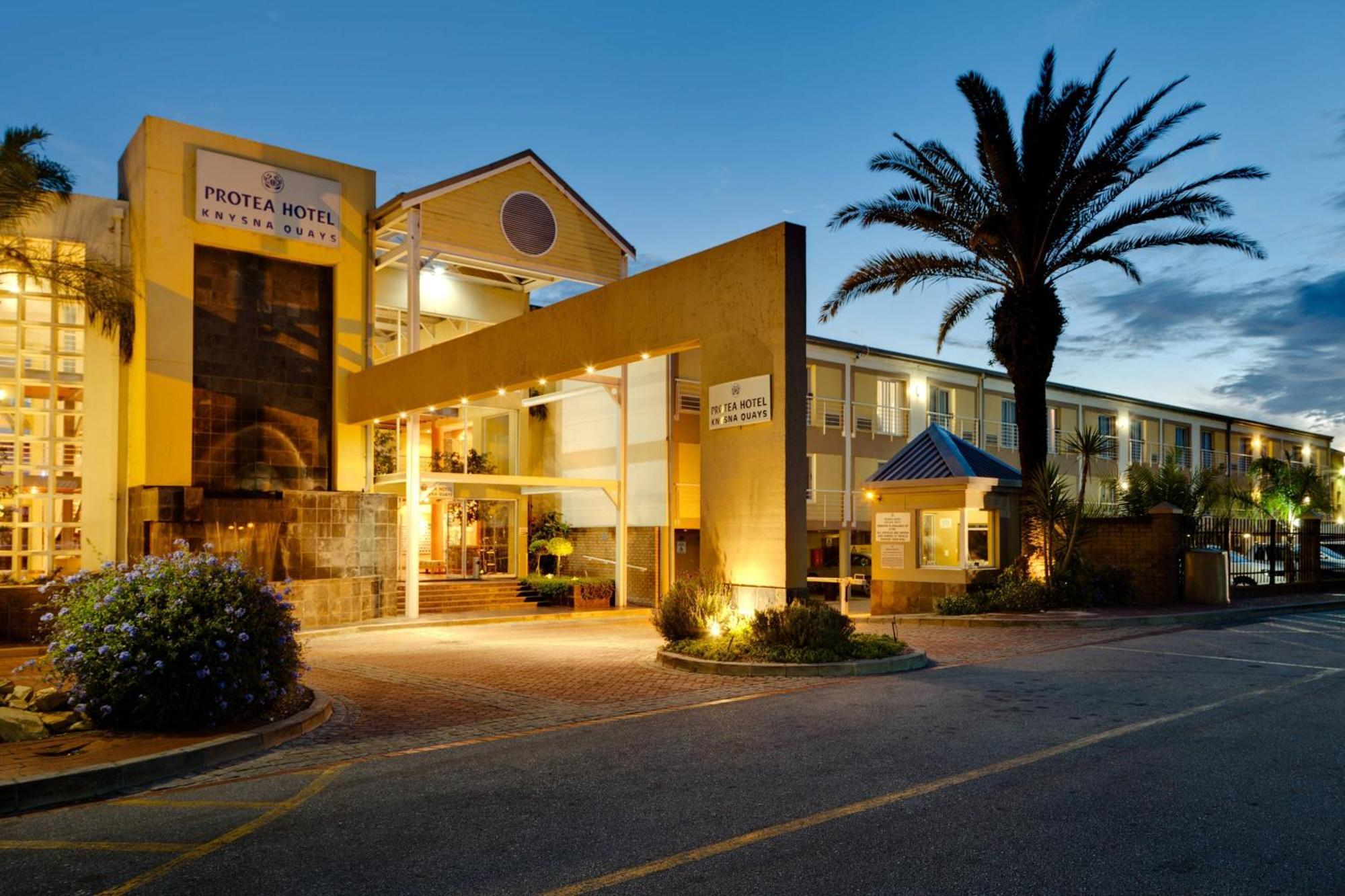 Protea Hotel By Marriott Knysna Quays Exterior foto