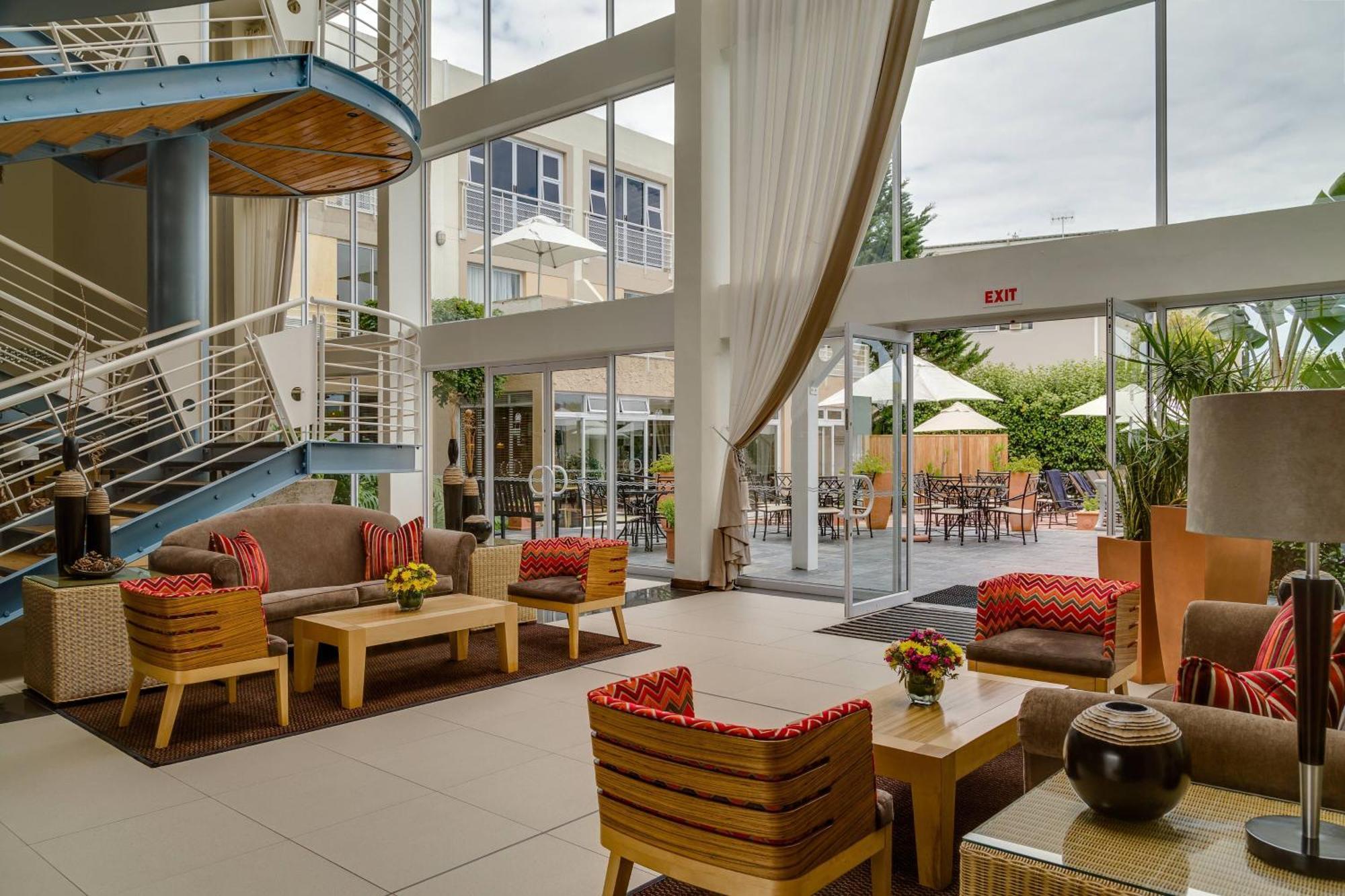 Protea Hotel By Marriott Knysna Quays Exterior foto