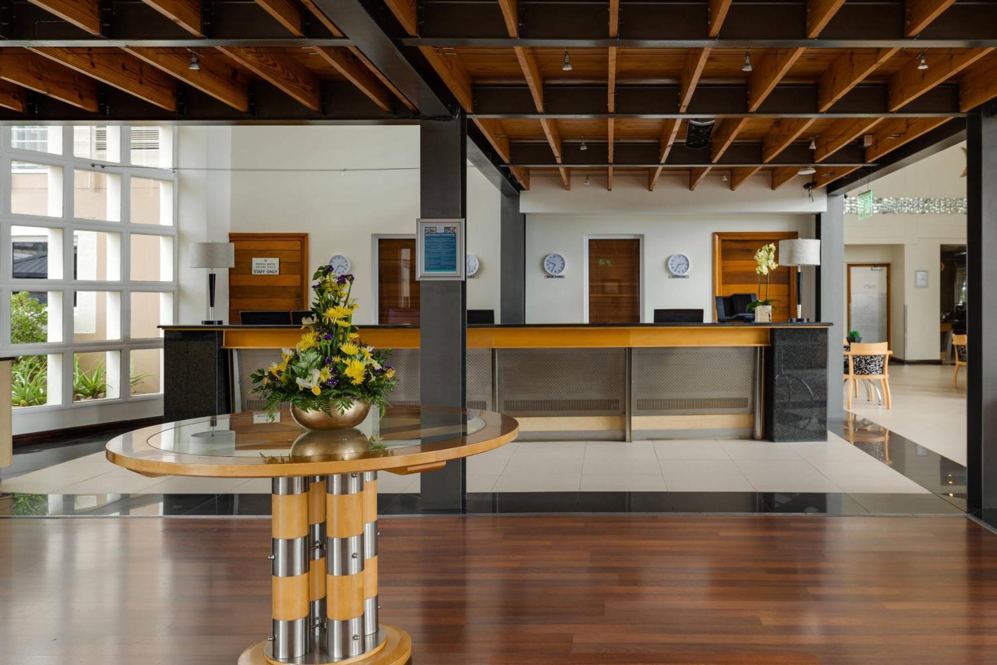 Protea Hotel By Marriott Knysna Quays Exterior foto